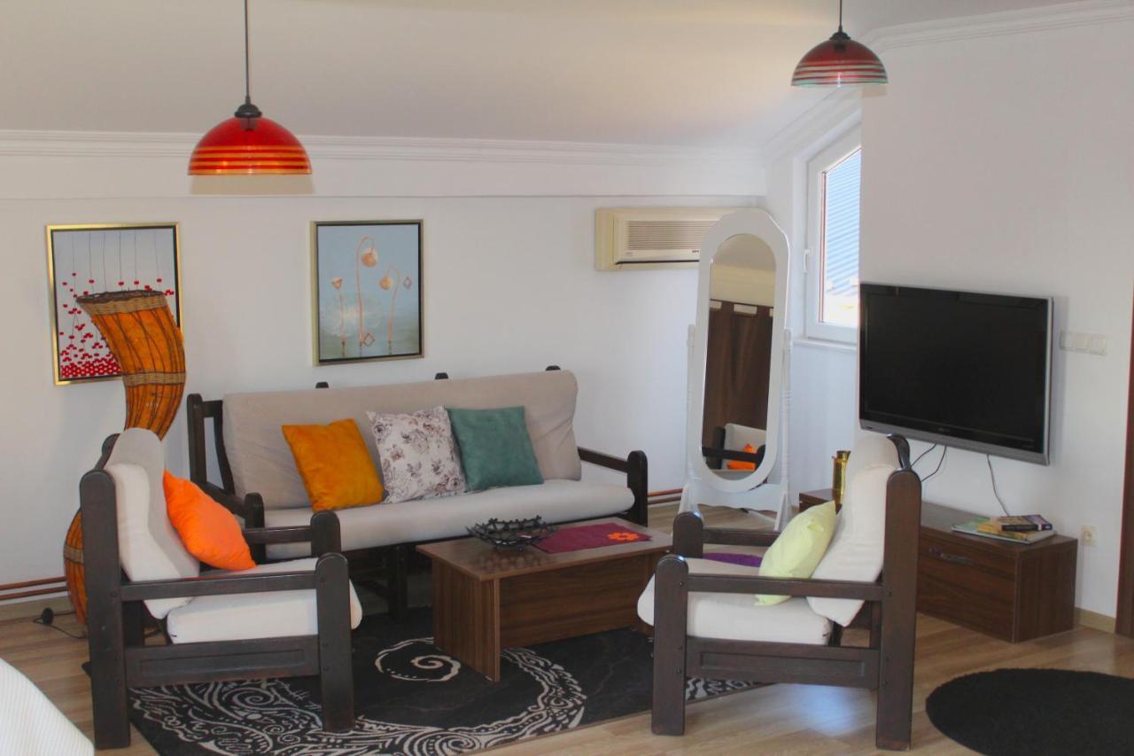 Hotel Kika Prishtinë Ngoại thất bức ảnh