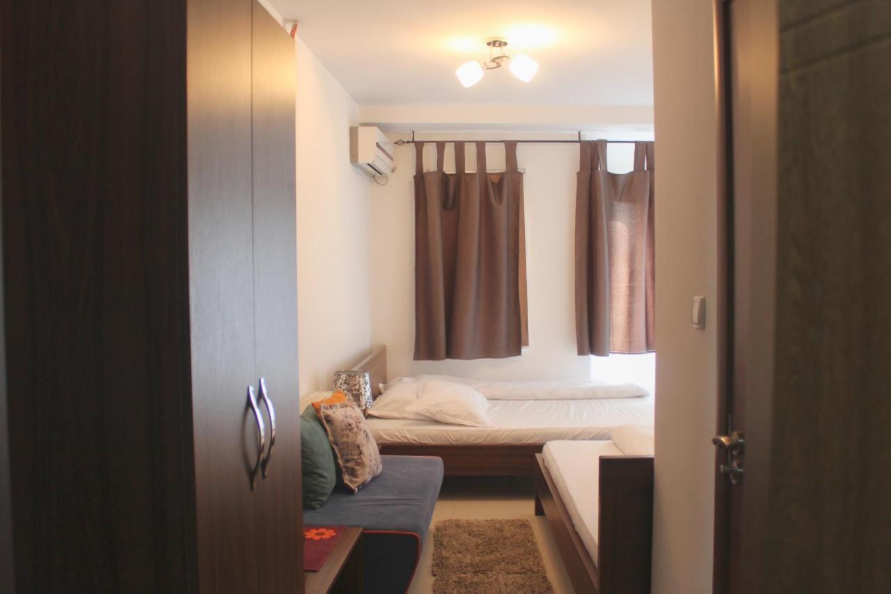 Hotel Kika Prishtinë Ngoại thất bức ảnh